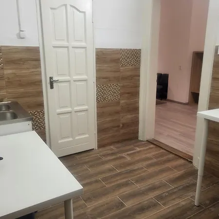 Sleepover Center * Budapeste