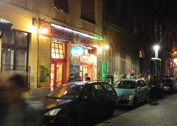 Apartament Sleepover Center